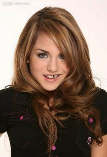 欧美醉酒歌手图片,画面令人咋舌